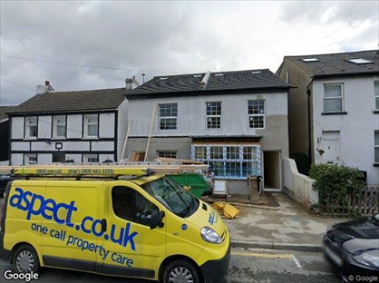 Studio Flat, Myrtle Road, SM1