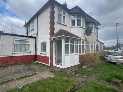 3 Bed Semi-Detached House, Nightingale Road, N9