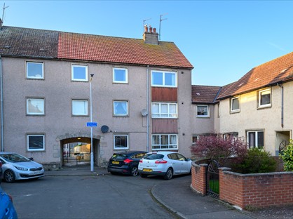 3 Bed Flat, Orchardgate, KY15