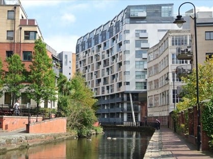 2 Bed Flat, The Lock Building, M1