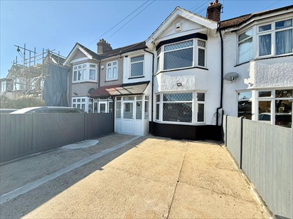 3 Bed Terraced House, Mill Lane, RM6