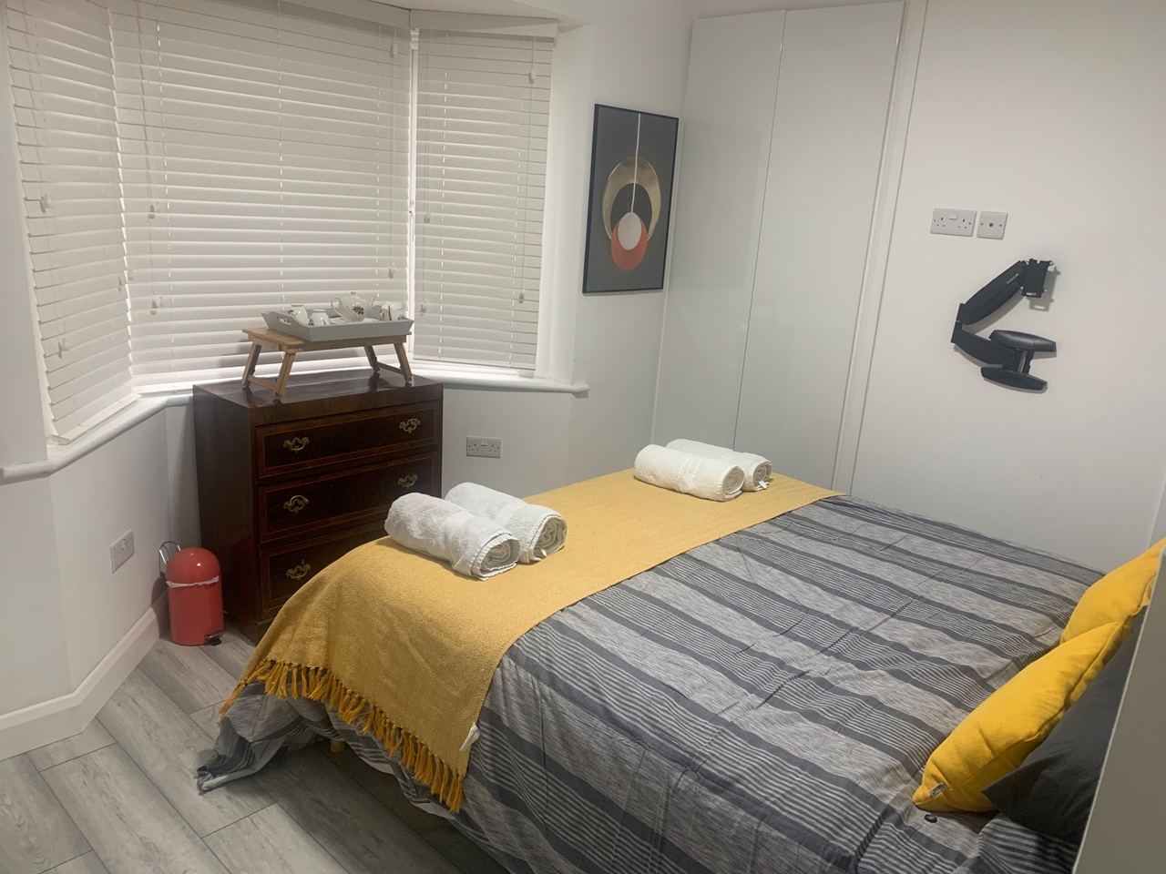 1 Bed Flat, Walk To Train & Incl. Bills, CB1 photo 2