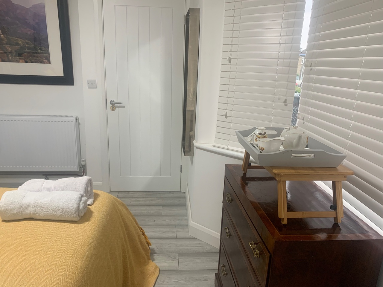 1 Bed Flat, Walk To Train & Incl. Bills, CB1 photo 4