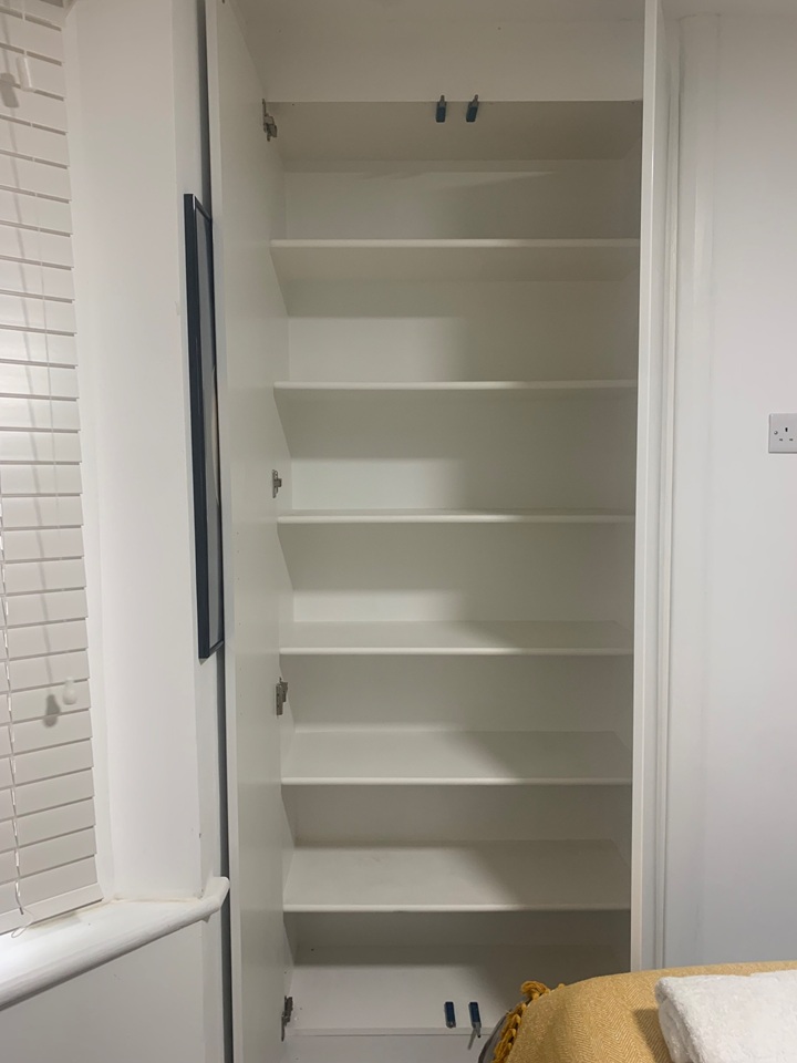 1 Bed Flat, Walk To Train & Incl. Bills, CB1 photo 5