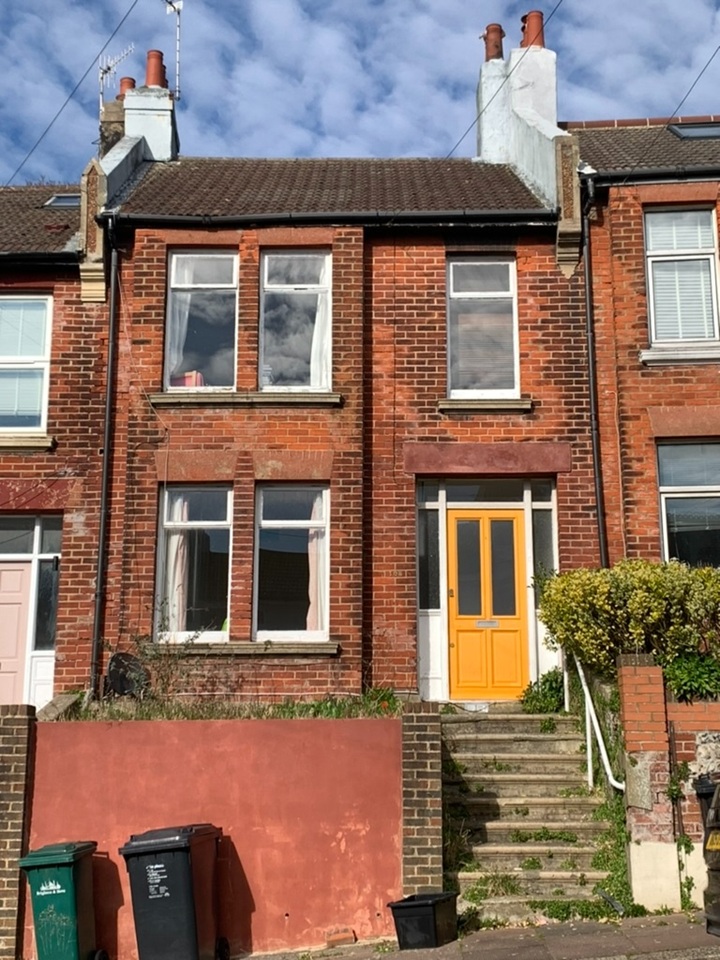 3 Bed Terraced House, Milner Road, BN2, N1 7GU
