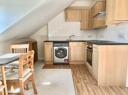 1 Bed Flat, Seamoor Road, BH4