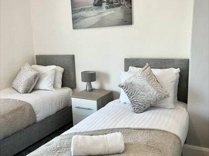 3 Bed Terraced House, Thorpe Street, SR8