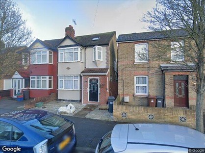 Room in a Shared House, Tachbrook Road, TW14