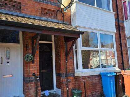 2 Bed Flat, Russell Avenue, M16