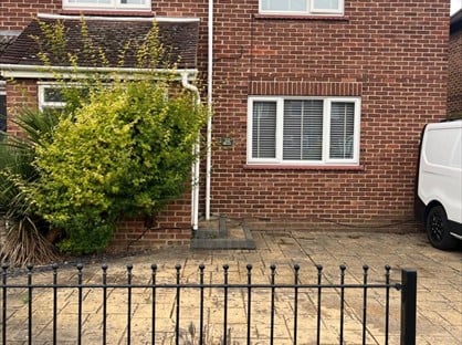 3 Bed End Terrace, Langton Avenue, CM1