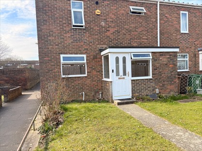 3 Bed End Terrace, Timor Close, RG24