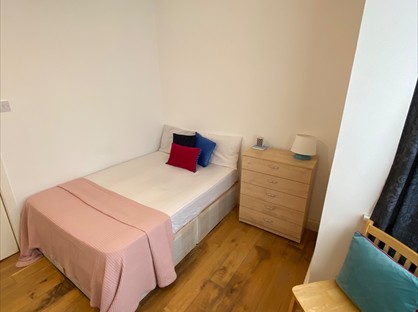 Room in a Shared House, Llanover Road, HA9