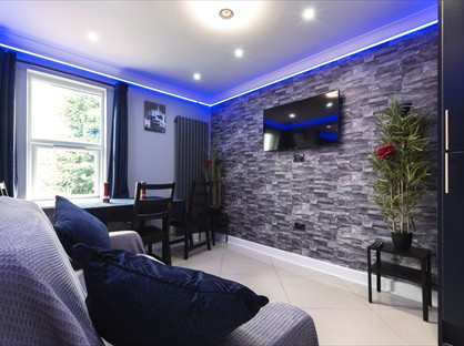2 Bed Flat, Gables Lodge -, RG1