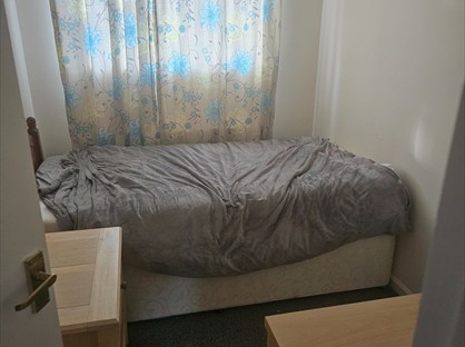 Room in a Shared House, Furze Croft, GL2