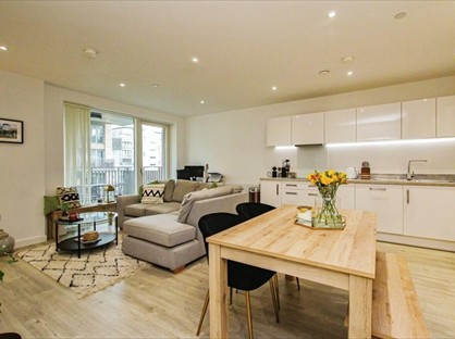 1 Bed Flat, Thomas Road, E14