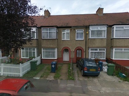 Studio Flat, Parkfield Road, HA2