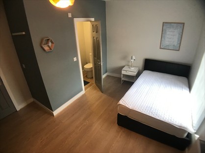 Room in a Shared House, Pickmere Street, WA5