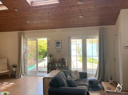 Studio Flat, Gloucester Drive, N4