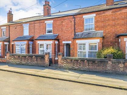 3 Bed Terraced House, Newton Street, NG24