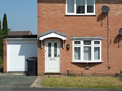 2 Bed Semi-Detached House, Balmoral Crescent, SY11