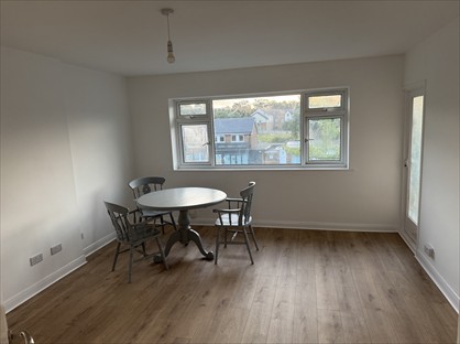 2 Bed Flat, Riverside Gardens, HP4