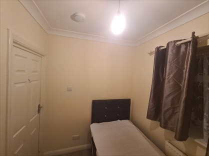 Room in a Shared House, Northfield Park, UB3