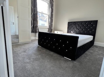 Room in a Shared House, Khama Rd, SW17