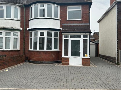 3 Bed Semi-Detached House, Queens Drive, B65