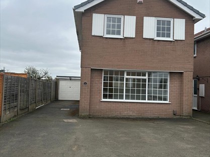 3 Bed Detached House, Queens Drive, B65