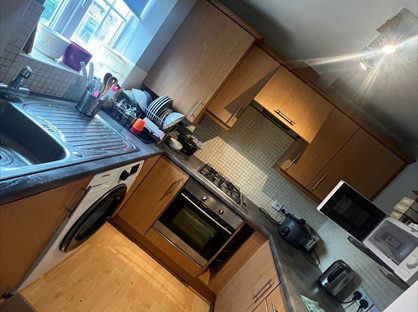2 Bed Flat, Kingfisher Court, WV13