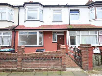 4 Bed Terraced House, Park Lane, N17