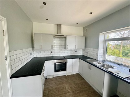 2 Bed Flat, Newport Road, CF3