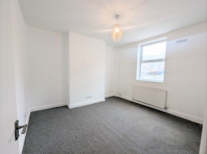 1 Bed Flat, Victoria Road, ST4
