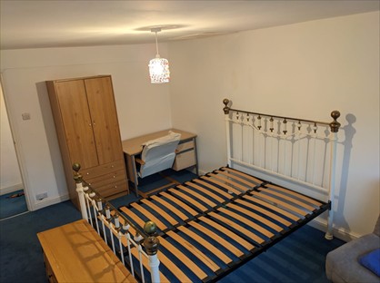 Room in a Shared House, Bethesda, LL57