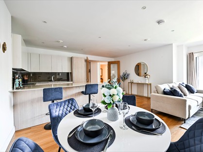 2 Bed Flat, Juniper Drive, SW18