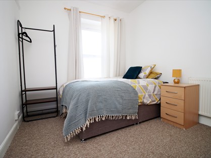 Room in a Shared House, Slate Street, SA6