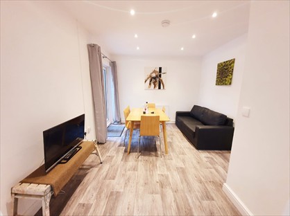 Room in a Shared House, Banwell Street, SA6