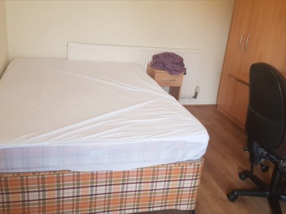 Room in a Shared Flat, Salford, M7