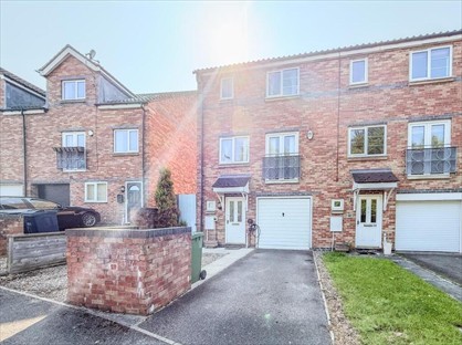 3 bed semi-detached house for rent in 3 Bed Semi-Detached House, St Cuthberts Road, NE8