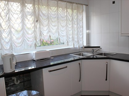 Room in a Shared House, Finwhale House, E14