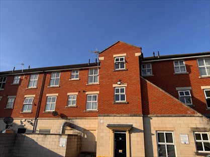 2 Bed Flat, Burgh House, DN6