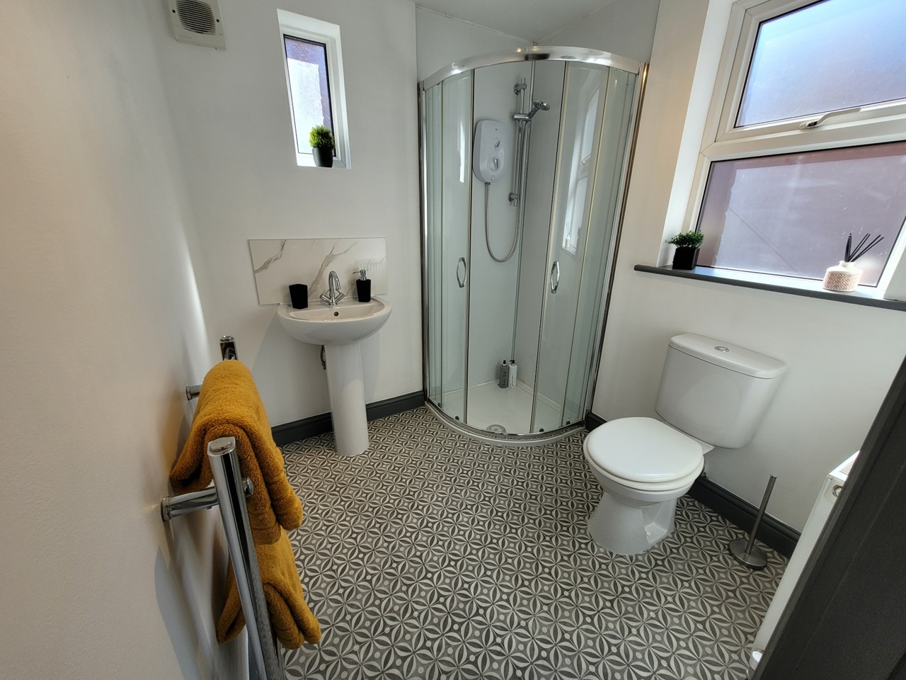 Additional image 8 of 1 Bed Flat, Springfield Mount, LS12, N1 7GU