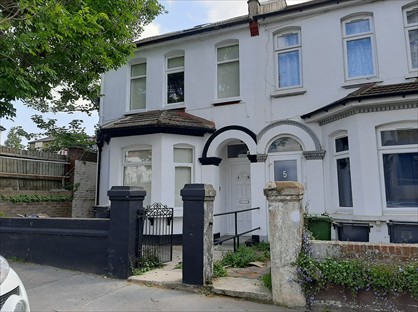 Studio Flat, Chatfield Road, CR0