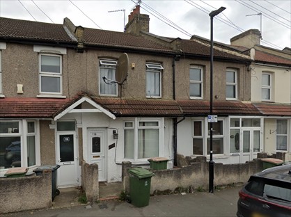 3 Bed Terraced House, London, E16