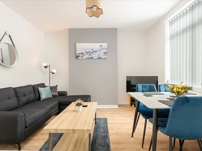 4 Bed Terraced House, Chester Road, L6