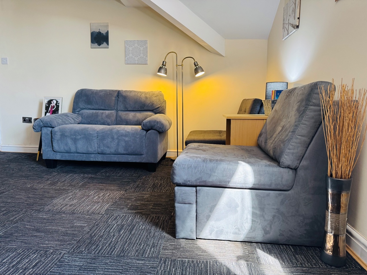 2 Bed Flat, Kremlin Drive, L13 photo 5