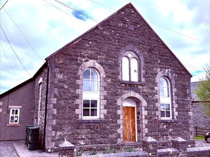 1 Bed Flat, Capel Moriah, LL21