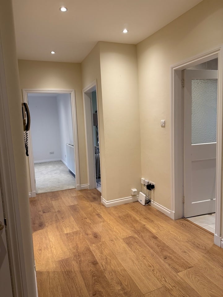 Additional image 3 of 2 Bed Flat, Cartha Street, G41, N1 7GU