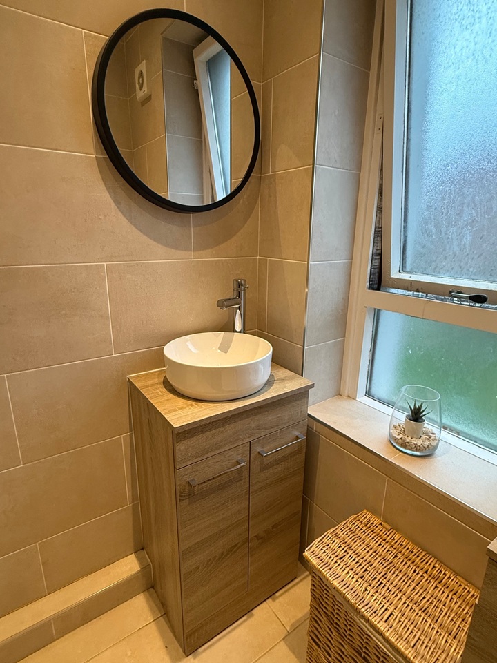 Additional image 5 of 2 Bed Flat, Cartha Street, G41, N1 7GU