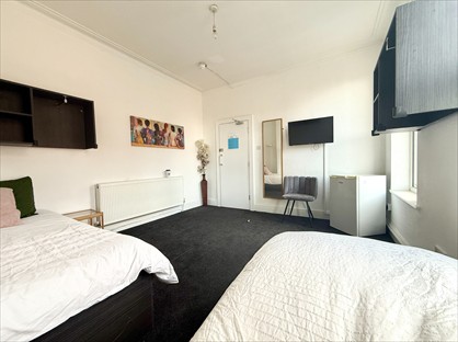 Room in a Shared House, Anfield Road, L4